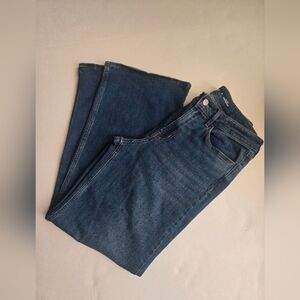 Old Navy Women's Classic Blue Flare Jeans, Size 8